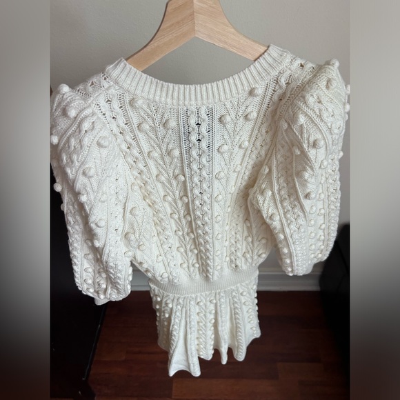 NWOT Alice + Olivia Kitty Puff Sleeve Sweater Bow Dress M - Picture 6 of 16